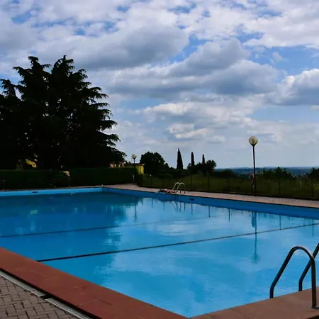 Il Poggio Blu Lägenhet *