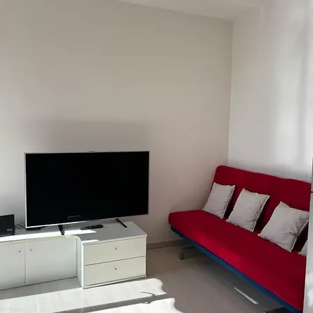 Il Poggio Blu Apartment *
